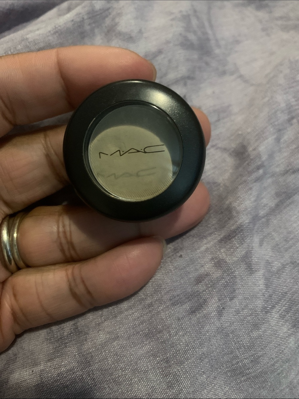 MAC Rare Eyeshadow Single